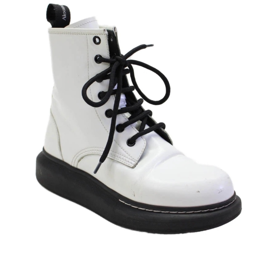 Alexander McQueen White Leather Combat Boots Lace Up Round Toe EU 37 | US 6.5 7 - Picture 2 of 10